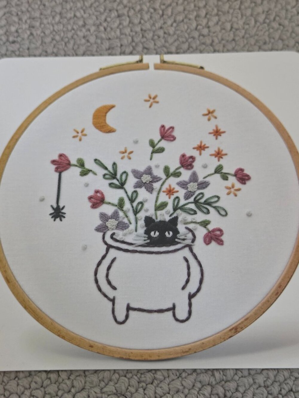 Clever Poppy Halloween Cat Embroidery Kit